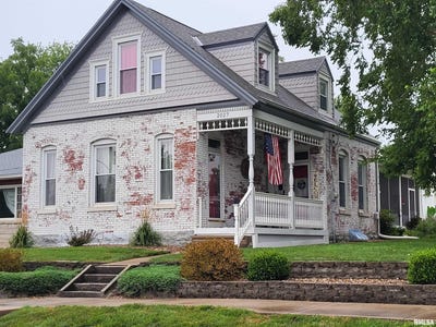 /international/us/2027-elm-street-quincy-il-110101501324/?lang=en