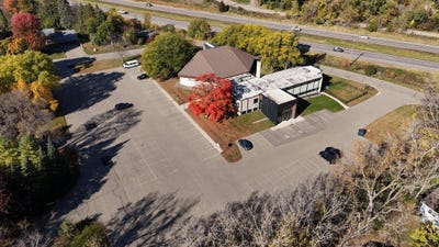 /international/us/4215-fairview-avenue-hopkins-mn-110102900139/