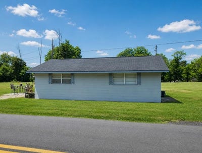 /international/us/174-marina-drive-nw-charleston-tn-110108603306/