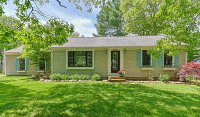 /international/us/111-richardson-road-centerville-ma-110100090394/