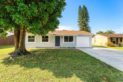 /international/us/4714-wadita-ka-way-west-palm-beach-fl-110107755078/