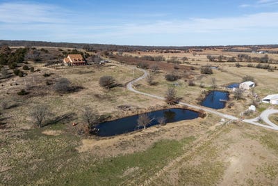 /international/us/3471-county-road-1350-havana-ks-110104433477/