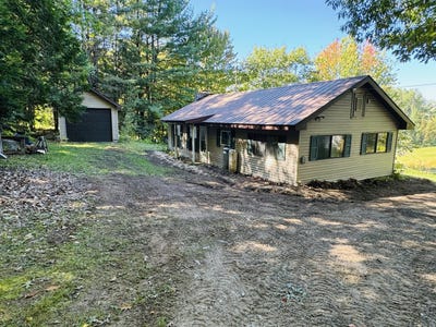 /international/us/9151-e-northshore-dr-sault-ste-marie-mi-110110338024/