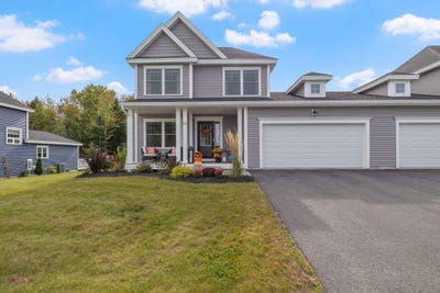 /international/us/195-stewart-drive-scarborough-me-110110349335/