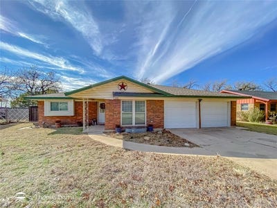/international/us/1104-hickory-street-roscoe-tx-110104059785/