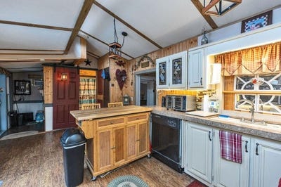 /international/us/59-lakeside-drive-fitzwilliam-nh-110107845238/