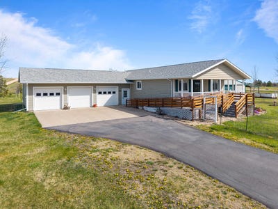 /international/us/18893-prairie-vista-lane-belle-fourche-sd-110107397582/