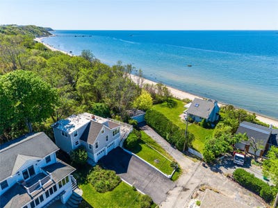 /international/us/31-w-fairview-avenue-jamesport-ny-110108032758/