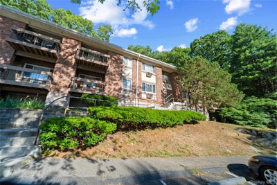 /international/us/8-n-james-street-peekskill-ny-110109084726/
