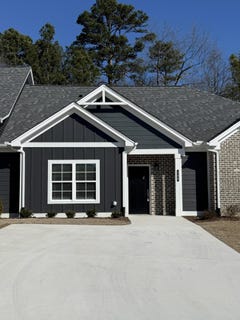 /international/us/388-ne-bellingham-drive-cleveland-tn-110108236897/