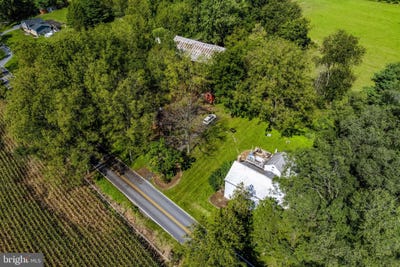 /international/us/165-point-road-wernersville-pa-110120614887/