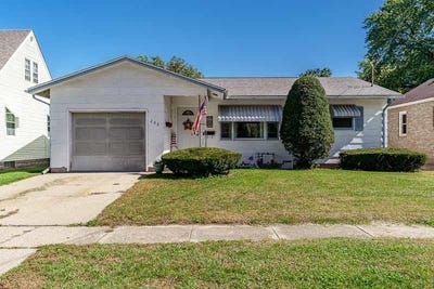 /international/us/205-goodhue-street-south-beloit-il-110120421221/