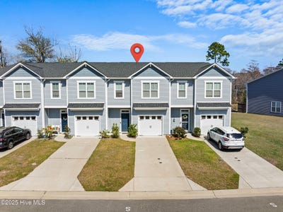 /international/us/148-aspen-road-hampstead-nc-110098272528/