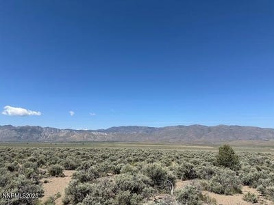 /international/us/001-eastside-lane-gardnerville-nv-110099669484/