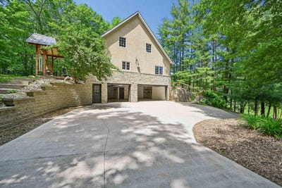 /international/us/910-cedar-lane-drive-waverly-ia-110108383155/