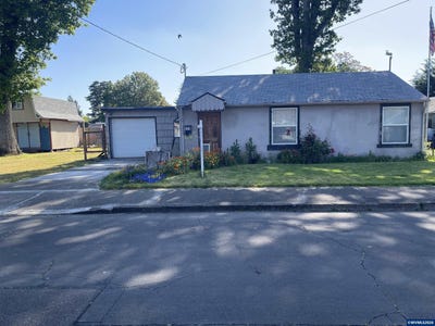 /international/us/620-23rd-st-se-salem-or-110104853850/