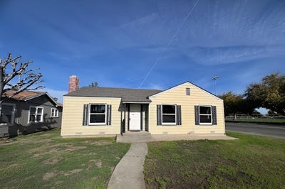 /international/us/397-hoover-street-coalinga-ca-110107231961/