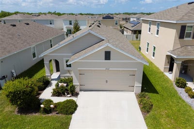/international/us/17067-oval-rum-drive-wimauma-fl-110108444812/