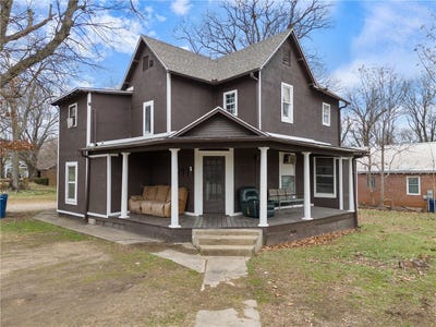 /international/us/622-wright-street-siloam-springs-ar-110108140267/