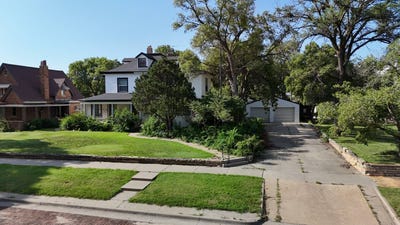 /international/us/314-e-main-st-beloit-ks-110097476879/
