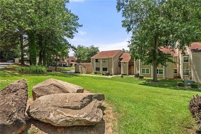 /international/us/3575-oakvale-road-decatur-ga-110100901670/