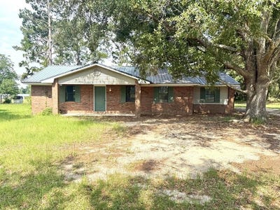/international/us/517-ben-carver-rd-douglas-ga-110108769045/