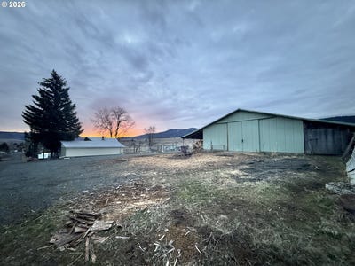 /international/us/455-w-3rd-st-longcreek-or-110105637434/