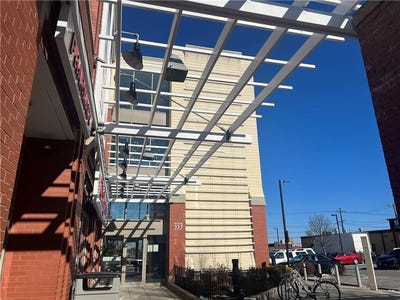 /international/us/333-atwells-avenue-providence-ri-110108536190/