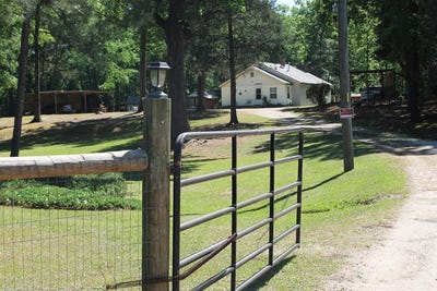 /international/us/7375-riverfork-rd-waterloo-sc-110107806389/