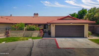 /international/us/43730-lena-court-lancaster-ca-110107510428/