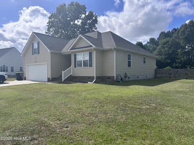 /international/us/308-prince-william-drive-elizabeth-city-nc-110108336317/