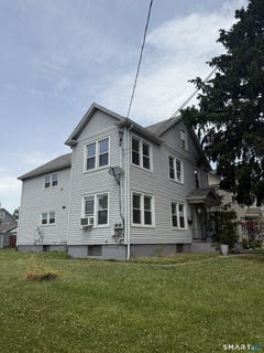 /international/us/121-cambridge-street-west-hartford-ct-110108815154/