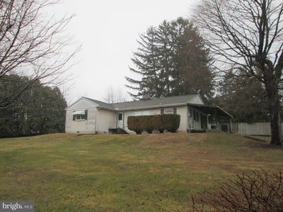 /international/us/315-york-road-carlisle-pa-110106140842/