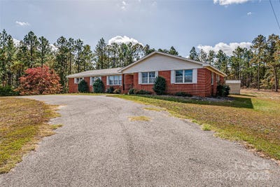/international/us/8684-teals-mill-road-cheraw-sc-110095346071/?lang=zh-tw