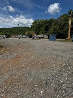 /international/us/municipal-dr-sylva-nc-110107806342/