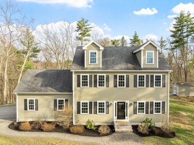 /international/us/149-long-hill-rd-bolton-ma-110107356842/