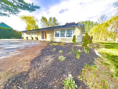 /international/us/410-mount-hope-avenue-bangor-me-110107960318/
