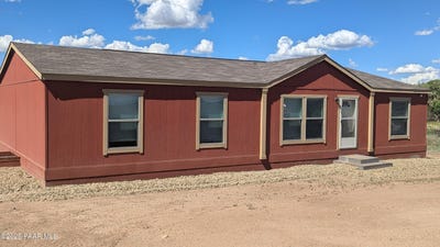 /international/us/7875-loma-lane-mayer-az-110102283145/
