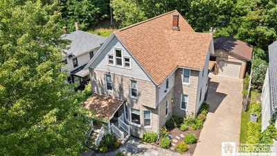 /international/us/49-day-street-pomfret-ny-110100722479/