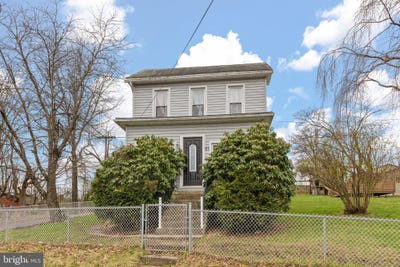 /international/us/51-mill-street-frostburg-md-110107441104/