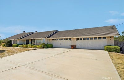 /international/us/14774-aspen-street-hesperia-ca-110108802054/