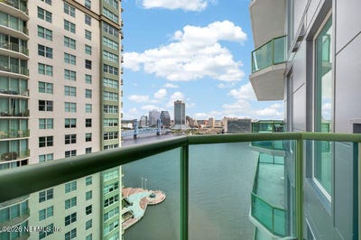 /international/us/1431-riverplace-boulevard-jacksonville-fl-110109159395/