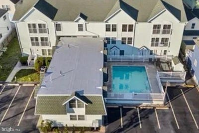 /international/us/213-e-hand-avenue-wildwood-nj-110110356617/