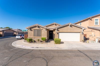 /international/us/340-marigold-pl-brawley-ca-110120460169/