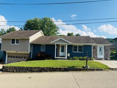 /international/us/11052-fairview-avenue-brookville-in-110100984748/?lang=en