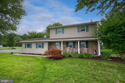 /international/us/400-countryside-drive-ephrata-pa-110101461621/