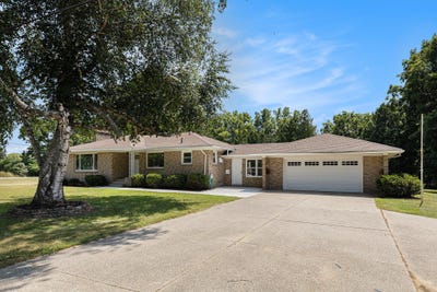 /international/us/5174-leonard-street-coopersville-mi-110101090266/