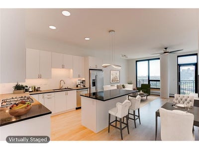 /international/us/1240-s-2nd-street-minneapolis-mn-110107435938/