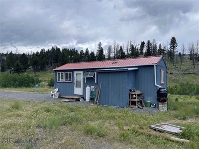 /international/us/10-miners-hill-road-whitehall-mt-110085244700/?lang=en
