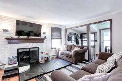 /international/us/40-longview-ave-parsippany-troy-hills-twp-nj-110100696396/
